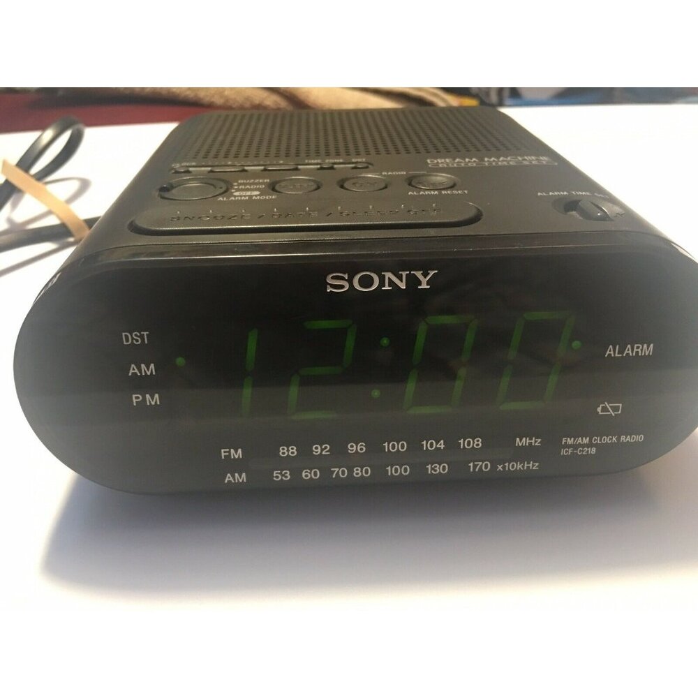 Sony Dream Machine AM FM Alarm Clock Radio Model ICF-C218 Tested/Works